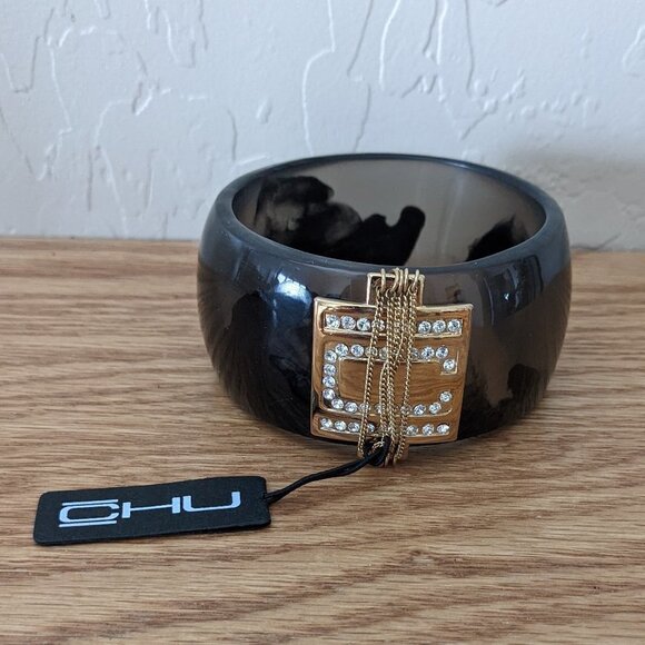 2/$20 CHU Marbled Black Chunky Bracelet - Picture 1 of 3
